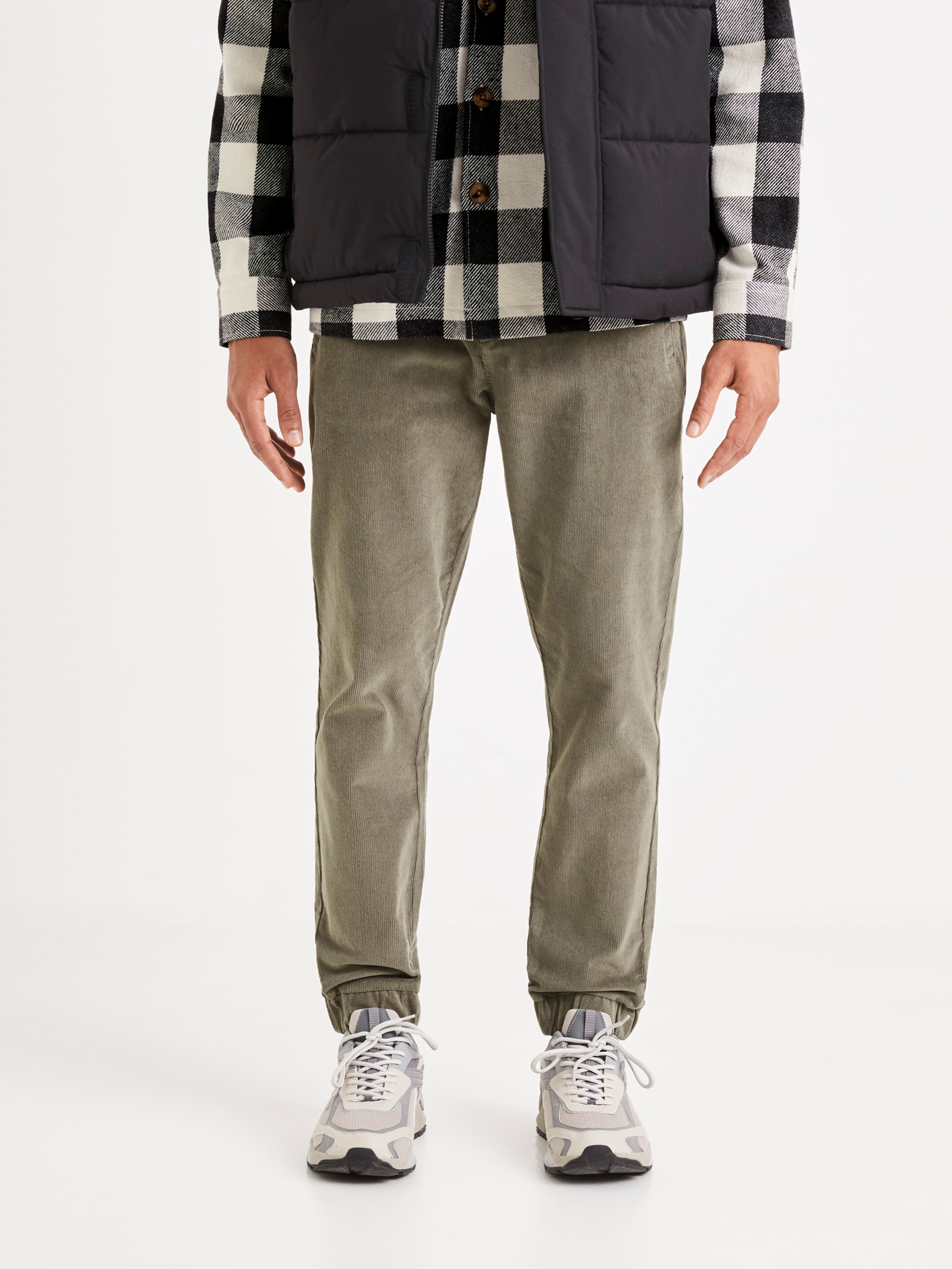 Manšestrové kalhoty Voroy