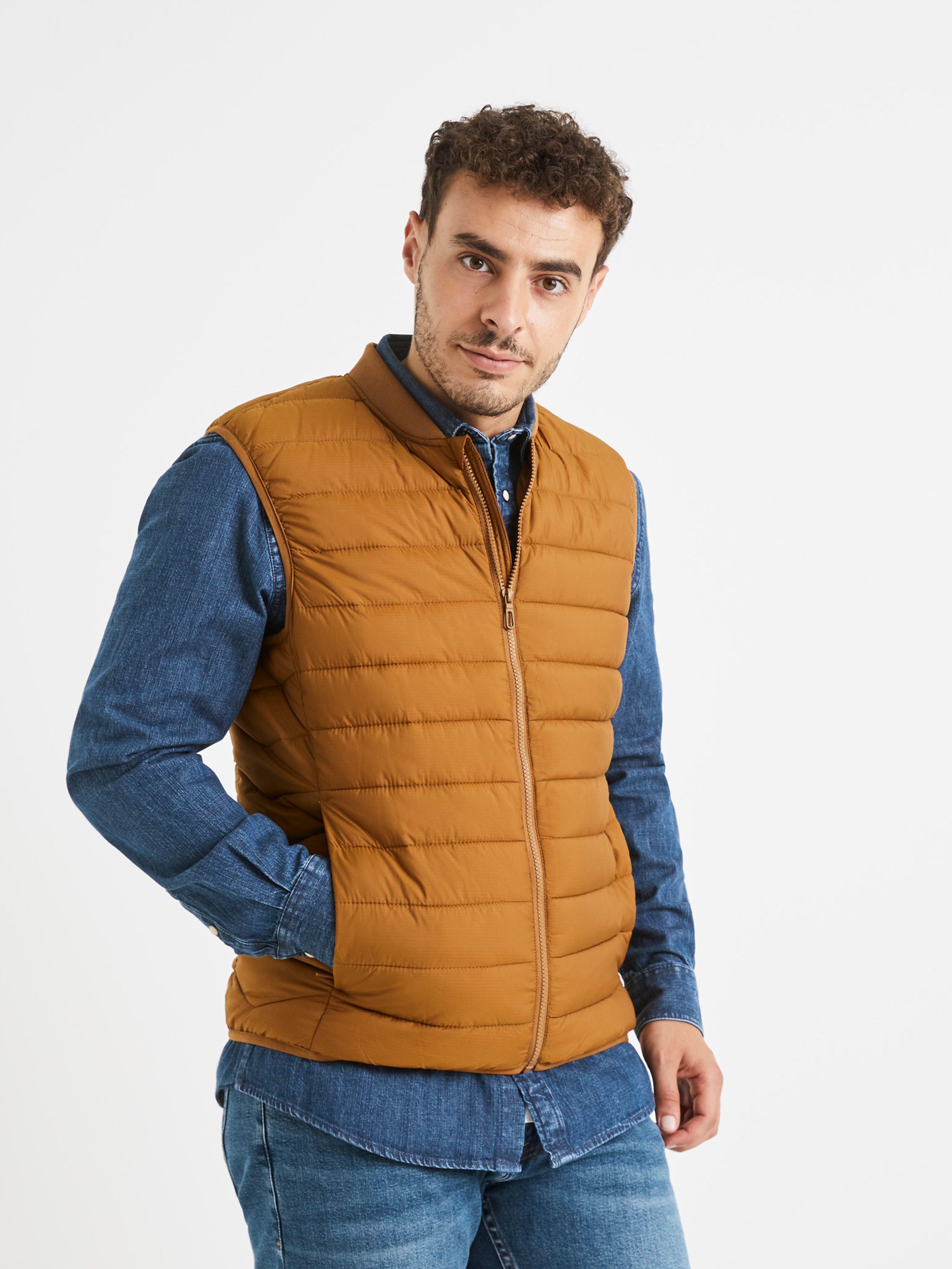 Prošívaná vesta Suless