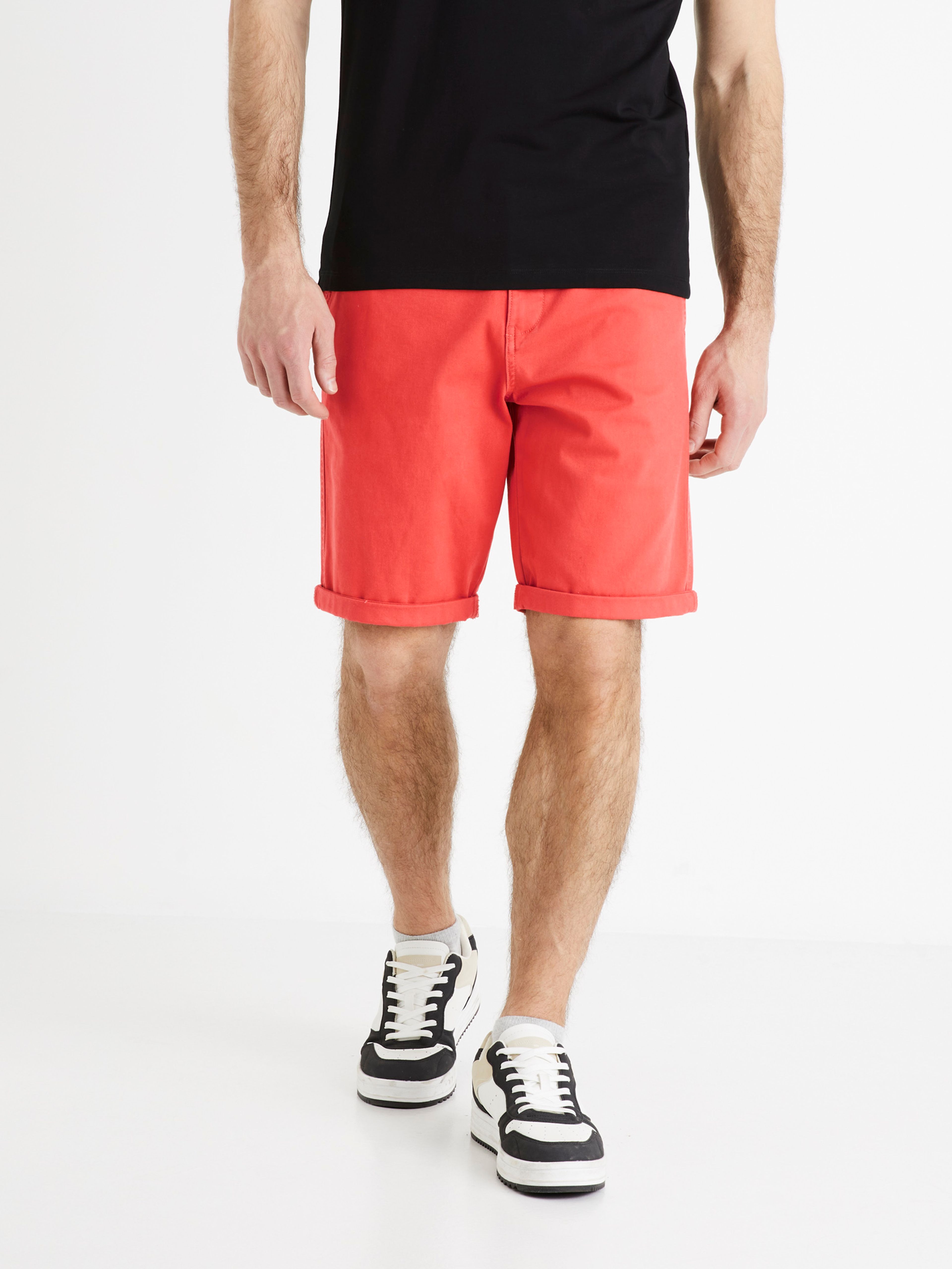 Kraťasy chino Bochinobm