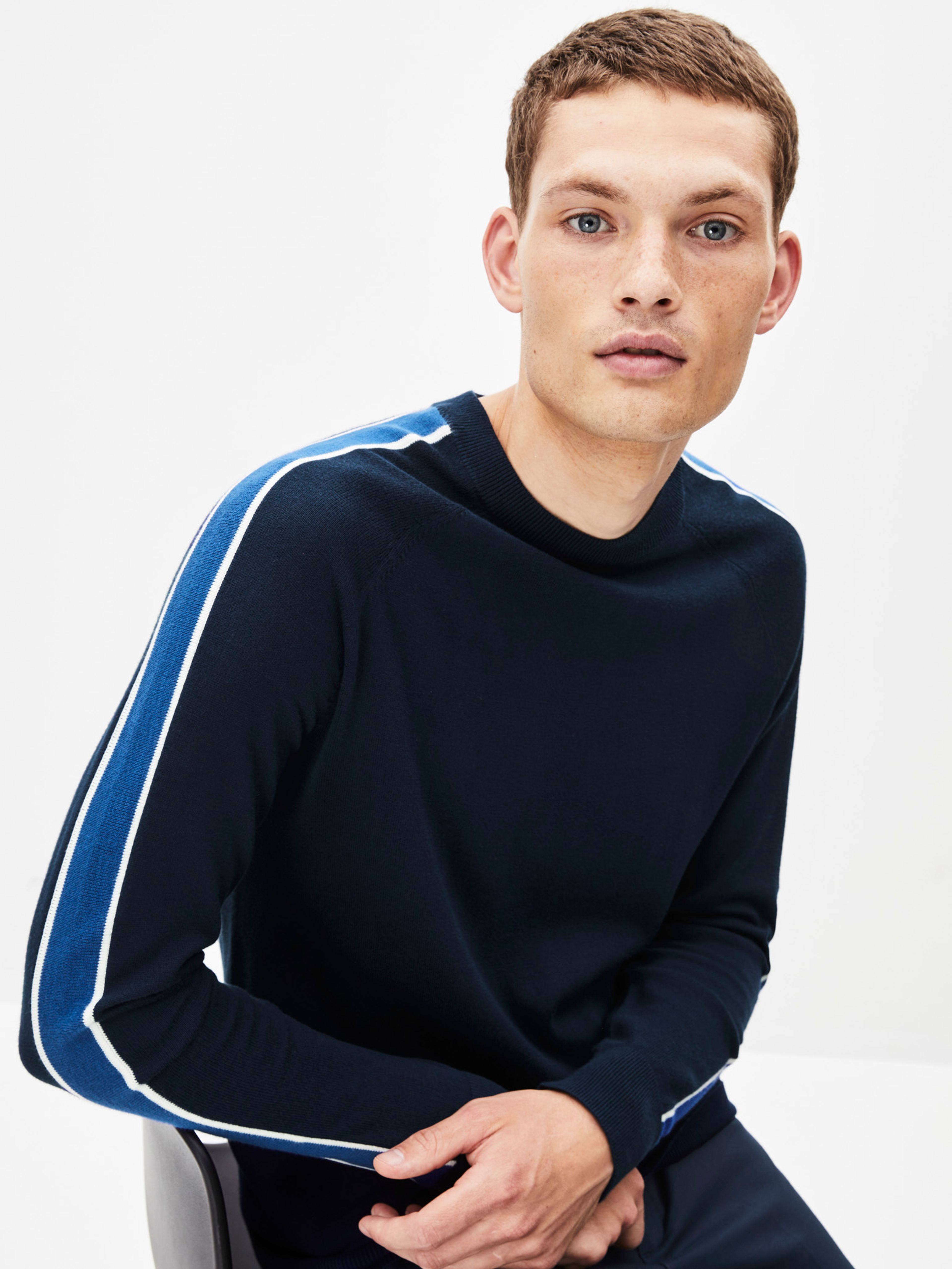 Sveter Pefunk cez hlavu