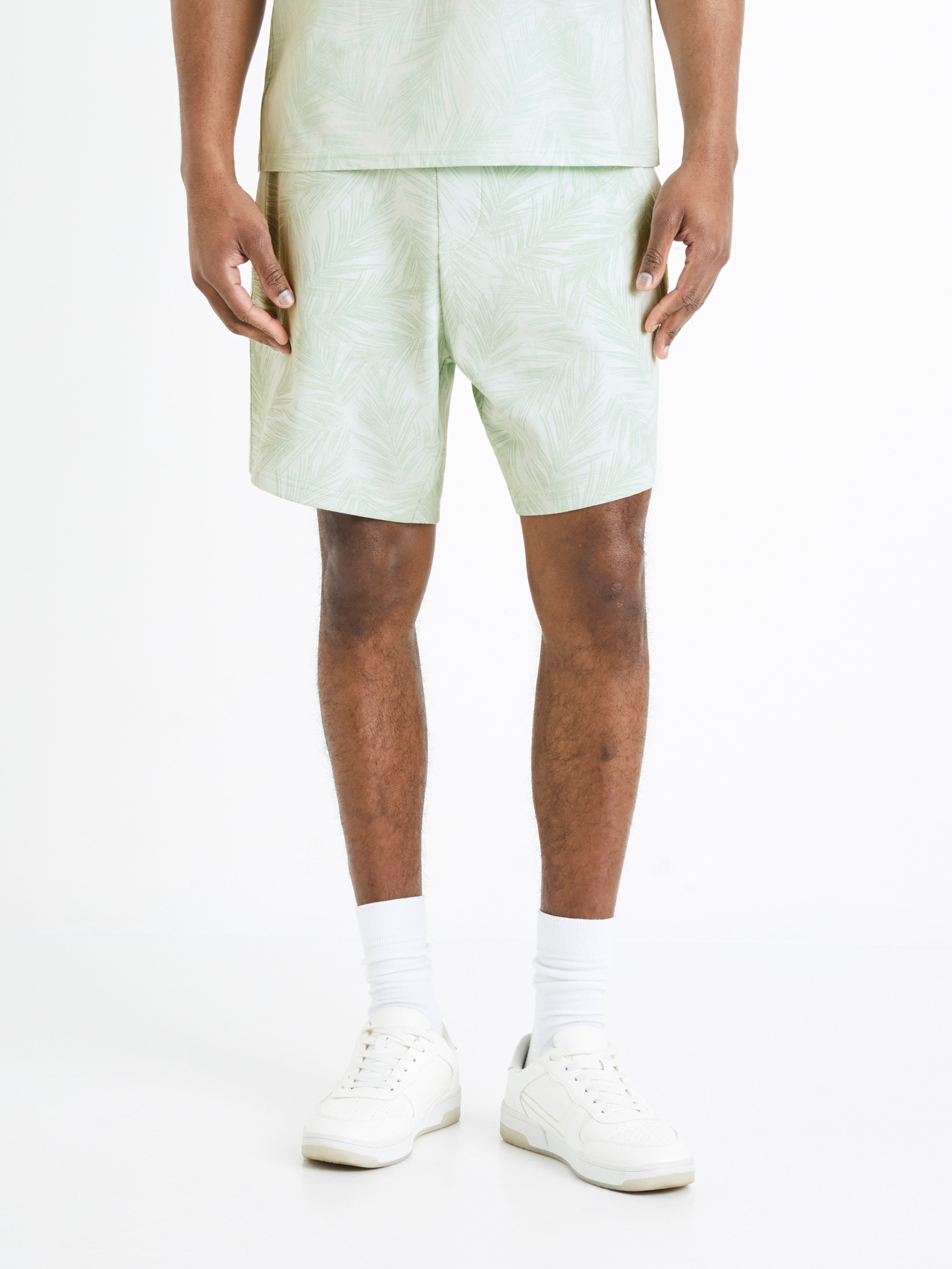 Teplákové kraťasy Doflower