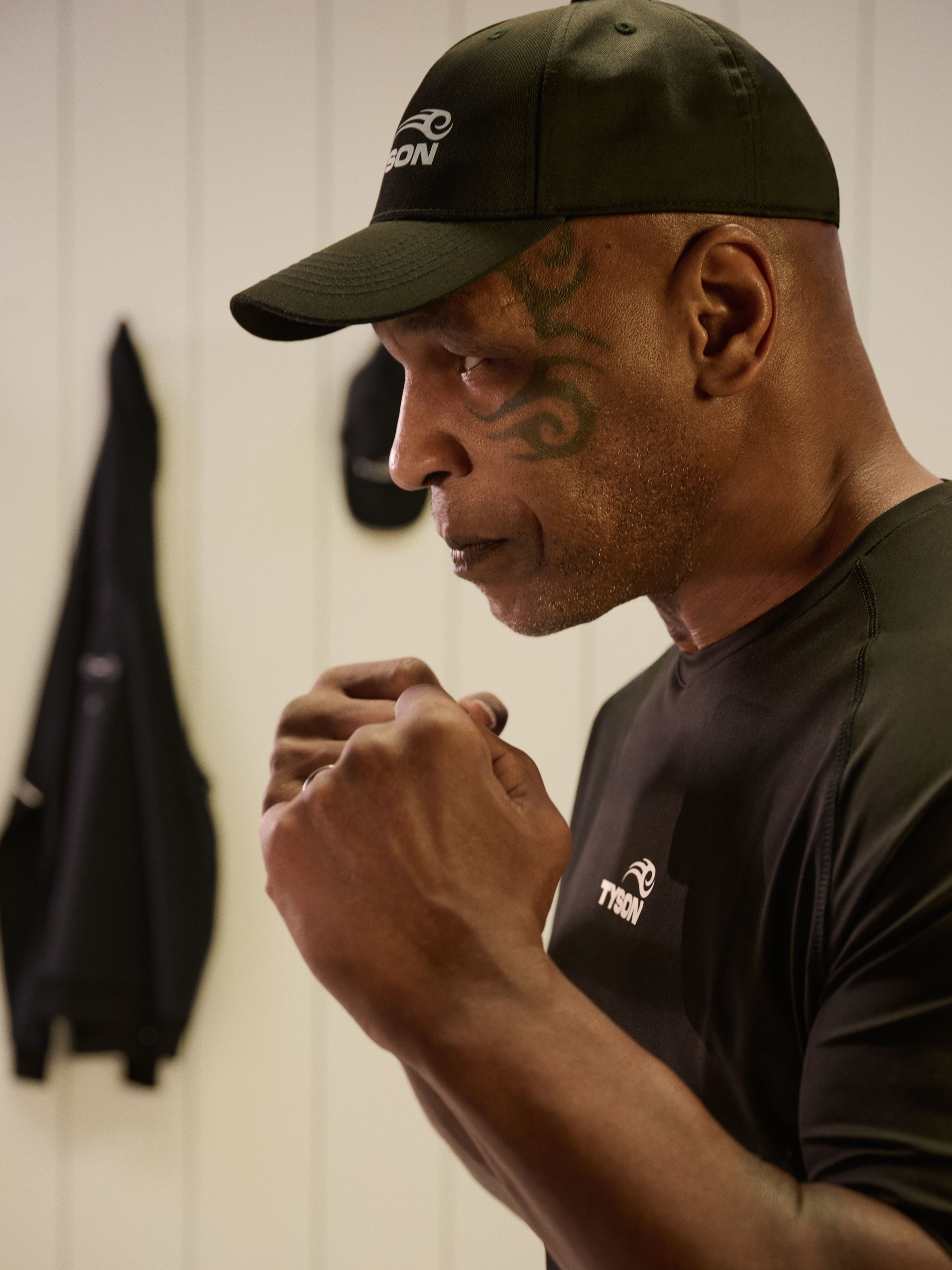 Kšiltovka Mike Tyson - 003